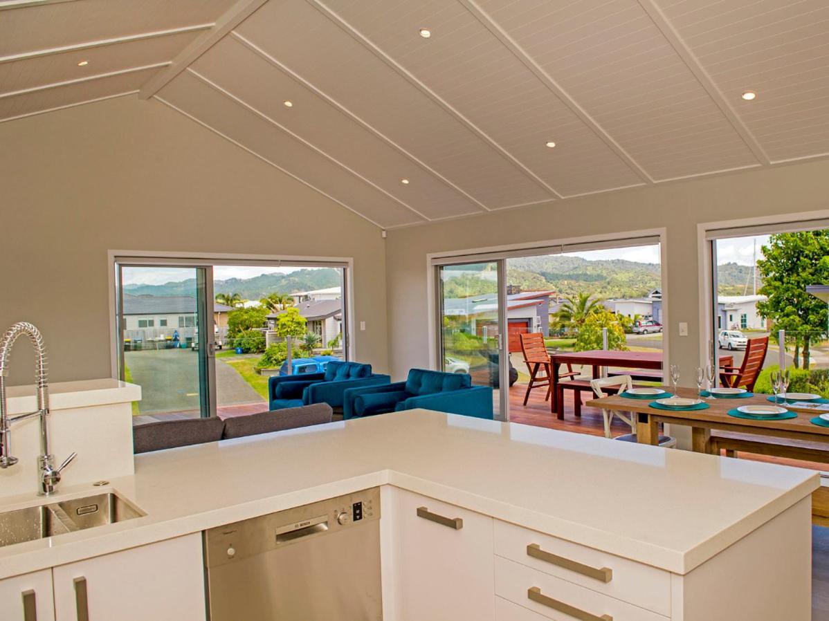 Tattletails Rest - Whitianga Holiday House Екстериор снимка